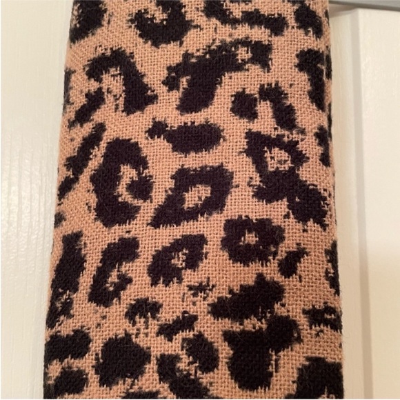 Banana Republic reversible scarf - Picture 3 of 4